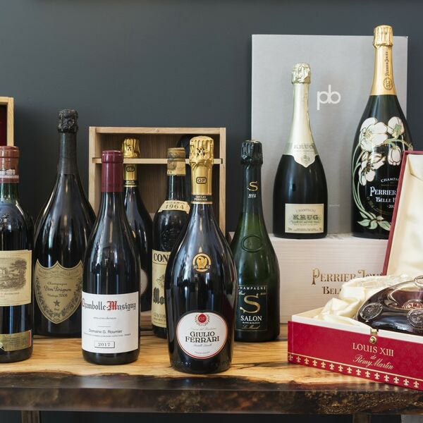 VINI BIANCHI - DALL’ITALIA, DALL’ESTERO, DALLA BORGOGNA